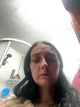 Snapshot of Miroslava1247 chatting on 12-05-25, 03:20 Miroslava1247 online show from 12-05-25, 03:20