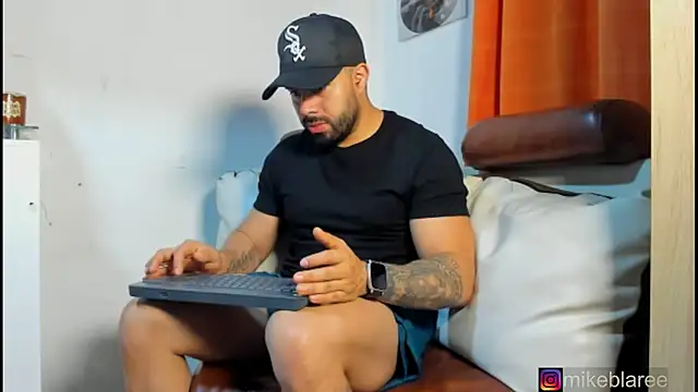 mikeblaree online show from 02-07-26, 12:47