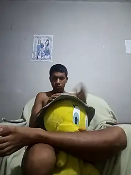 Snapshot of jr121221 chatting on 02-12-25, 04:23 jr121221 online show from 02-12-25, 04:23