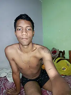 Snapshot of jr121221 chatting on 02-14-25, 06:40 jr121221 online show from 02-14-25, 06:40