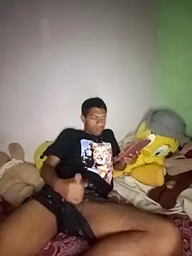 Snapshot of jr121221 chatting on 02-18-25, 04:48 jr121221 online show from 02-18-25, 04:48