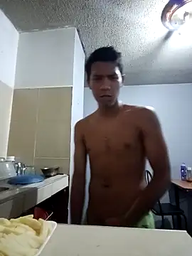 Snapshot of jr121221 chatting on 02-22-25, 12:16 jr121221 online show from 02-22-25, 12:16