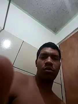 Snapshot of jr121221 chatting on 10-09-25, 08:45 jr121221 online show from 10-09-25, 08:45