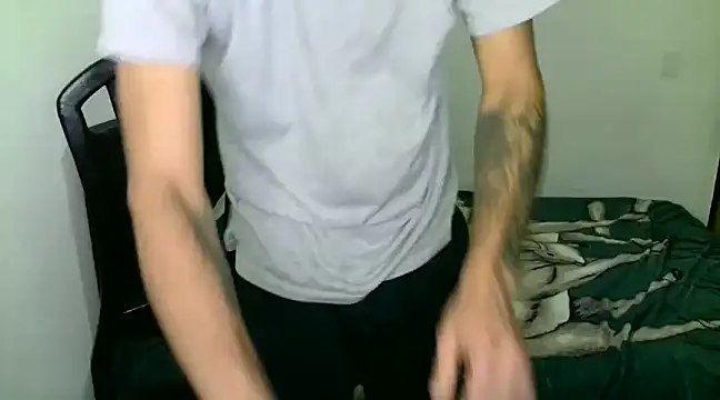 Snapshot of chocolatino16 chatting on 03-20-25, 05:24 chocolatino16 online show from 03-20-25, 05:24