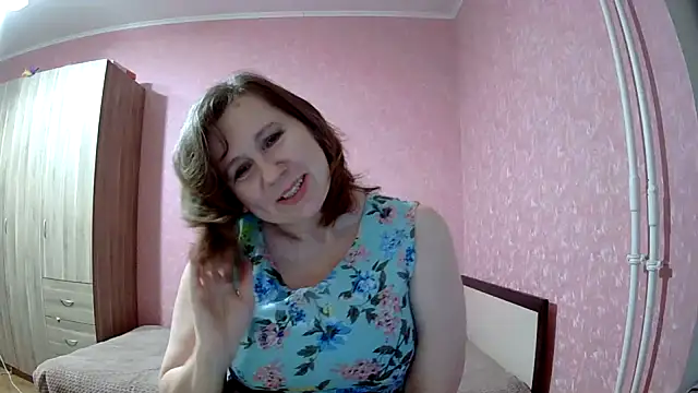 Snapshot of Starsan chatting on 10-29-25, 09:16 Starsan online show from 10-29-25, 09:16