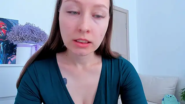 Snapshot of marilinaal chatting on 09-11-25, 07:30 marilinaal online show from 09-11-25, 07:30