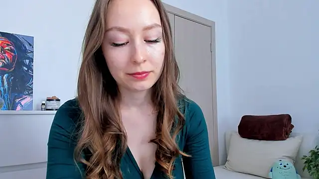 Snapshot of marilinaal chatting on 04-21-26, 07:36 marilinaal online show from 04-21-26, 07:36