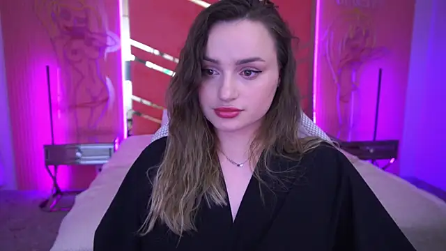 Snapshot of LindsieGreyy chatting on 03-22-25, 11:21 LindsieGreyy online show from 03-22-25, 11:21