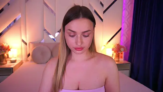 LindsieGreyy online show from 03-23-26, 02:10