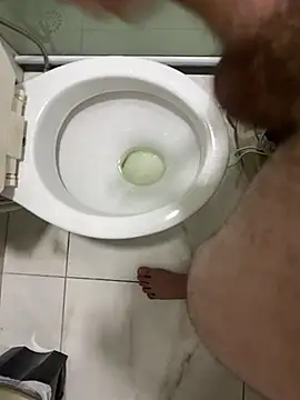 Snapshot of obranquinho21cm chatting on 02-26-25, 06:15 obranquinho21cm online show from 02-26-25, 06:15