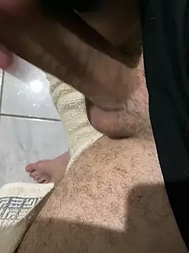 Snapshot of obranquinho21cm chatting on 11-07-25, 10:21 obranquinho21cm online show from 11-07-25, 10:21