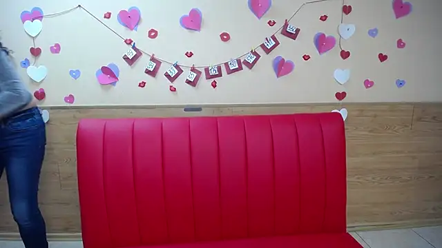 Miroslava Happi online show from 03-18-25, 06:25