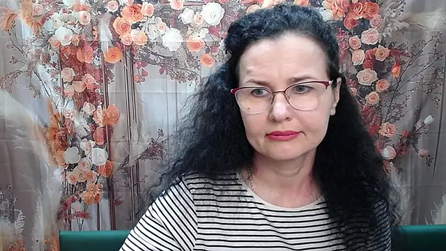 Miroslava Happi online show from 04-17-26, 05:54