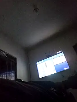 Snapshot of Felipe_OwnZ chatting on 10-23-25, 01:38 Felipe OwnZ online show from 10-23-25, 01:38