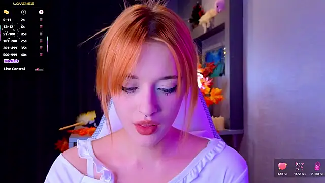 Hisoka akerley online show from 11-10-25, 07:02