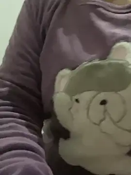 Snapshot of salma74779 chatting on 02-28-25, 05:26 salma74779 online show from 02-28-25, 05:26