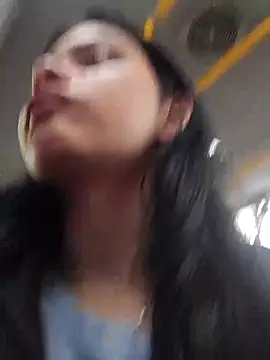 CHLOE ISABELL online show from 03-22-25, 10:59