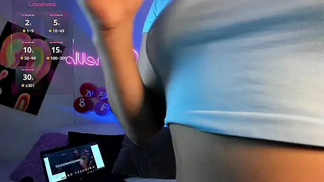 Snapshot of Maryybellax chatting on 02-15-25, 12:04 Maryybellax online show from 02-15-25, 12:04