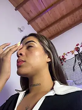 Snapshot of Maryybellax chatting on 11-05-25, 10:32 Maryybellax online show from 11-05-25, 10:32