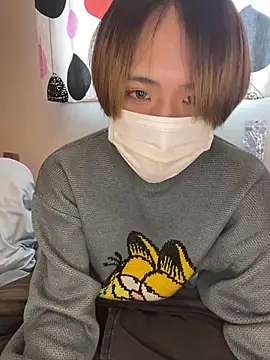 Snapshot of makitoru chatting on 03-09-25, 04:16 makitoru online show from 03-09-25, 04:16