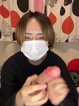 Snapshot of makitoru chatting on 03-20-25, 11:16 makitoru online show from 03-20-25, 11:16