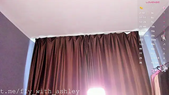 ashley lovestory online show from 11-22-25, 05:28