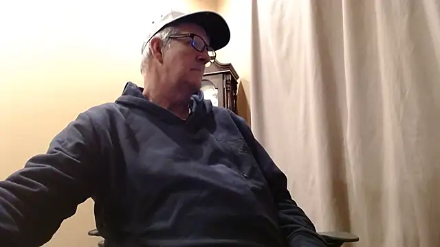 olderandwiser2 online show from 02-20-25, 02:51