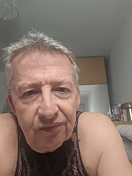 mann4u147 online show from 10-27-25, 11:09