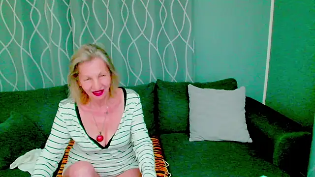 adeleadison online show from 09-11-25, 02:44