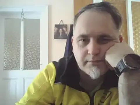 Szolga10 online show from 02-25-25, 01:06