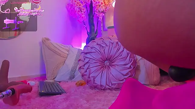 Snapshot of BrithanyParker_ chatting on 03-04-26, 05:46 BrithanyParker online show from 03-04-26, 05:46