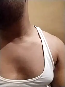 Snapshot of Vij717 chatting on 02-08-25, 05:08 Vij717 online show from 02-08-25, 05:08