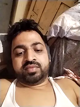 Snapshot of Vij717 chatting on 03-14-25, 12:54 Vij717 online show from 03-14-25, 12:54