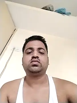 Snapshot of Vij717 chatting on 09-13-25, 01:49 Vij717 online show from 09-13-25, 01:49