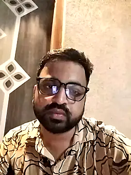 Vij717 online show from 10-19-25, 02:29