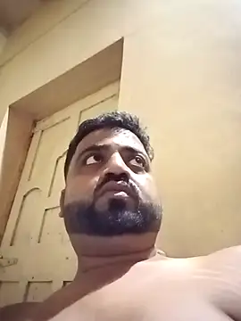 Snapshot of Vij717 chatting on 10-24-25, 11:45 Vij717 online show from 10-24-25, 11:45