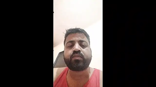 Snapshot of Vij717 chatting on 12-15-25, 09:52 Vij717 online show from 12-15-25, 09:52