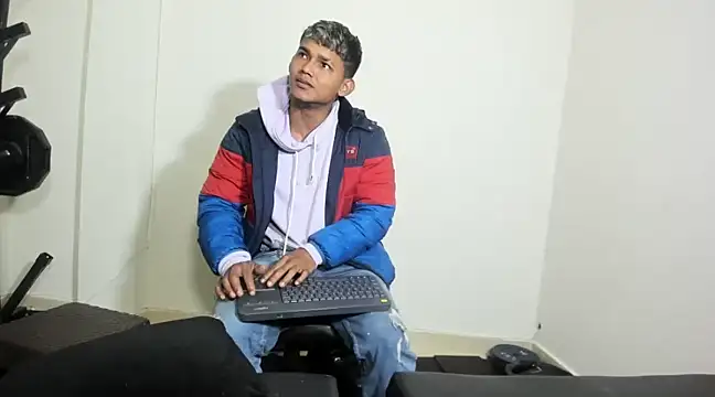 Blackhot000 online show from 03-07-25, 12:26