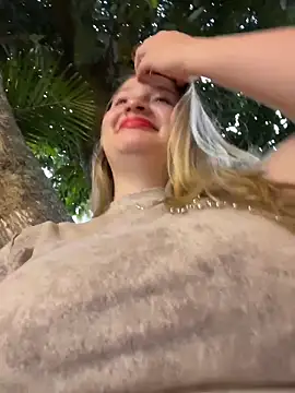 Snapshot of aurora_coldd chatting on 02-27-26, 10:54 aurora coldd online show from 02-27-26, 10:54