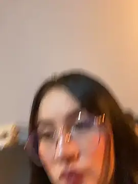 Snapshot of ValentinaOrtiz3 chatting on 10-02-25, 03:46 ValentinaOrtiz3 online show from 10-02-25, 03:46