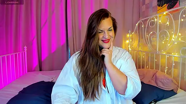 kamilla   moon online show from 02-26-25, 05:42