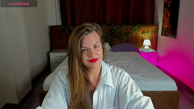 kamilla   moon online show from 03-05-25, 07:16