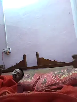 Snapshot of Hot_couple493 chatting on 02-15-25, 08:11 Hot couple493 online show from 02-15-25, 08:11