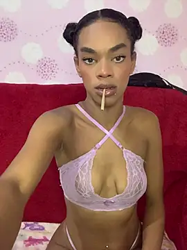 Snapshot of Mirellysbs1 chatting on 10-29-25, 02:14 Mirellysbs1 online show from 10-29-25, 02:14