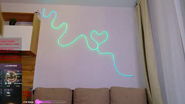 Snapshot of b4by_Emilia chatting on 11-20-25, 01:11 b4by Emilia online show from 11-20-25, 01:11