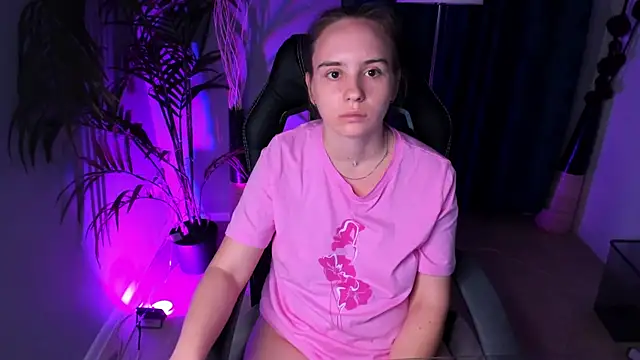 Lika 0ne online show from 10-10-25, 11:09