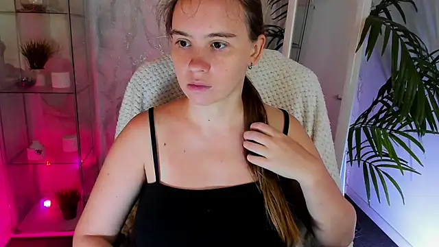 Snapshot of Lika_0ne chatting on 07-21-26, 12:07 Lika 0ne online show from 07-21-26, 12:07