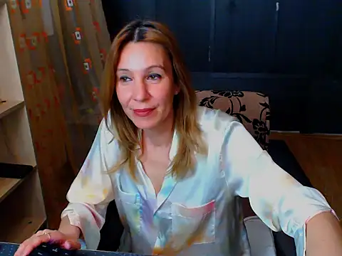 hannaha online show from 03-27-26, 07:24