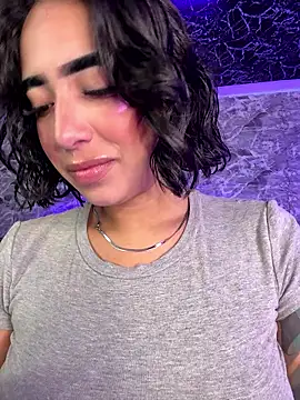 Snapshot of Scarlett-LS chatting on 01-12-26, 01:55 Scarlett-LS online show from 01-12-26, 01:55