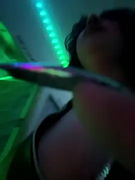 Snapshot of Scarlett-LS chatting on 01-15-26, 01:43 Scarlett-LS online show from 01-15-26, 01:43